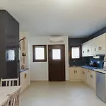 Marilias * Kamari (Santorini)